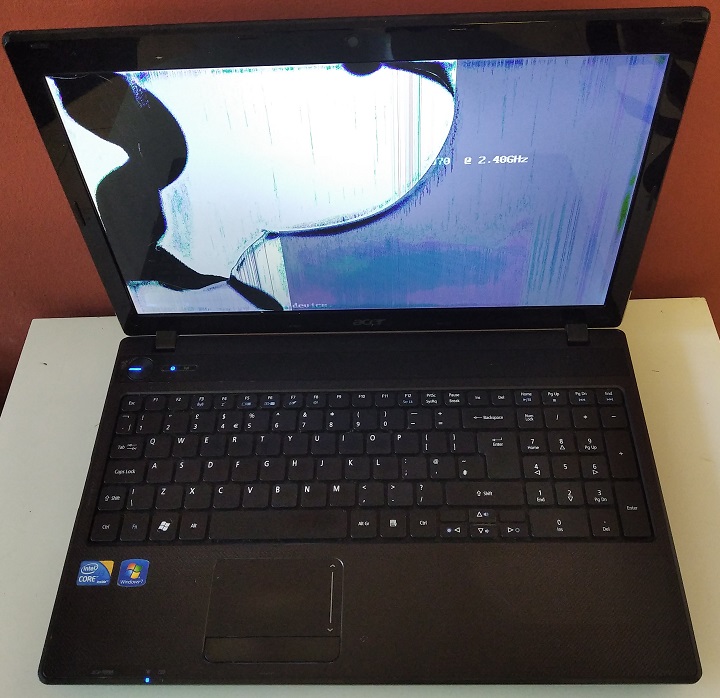 Laptop ekran değişimi nasıl yapılır?